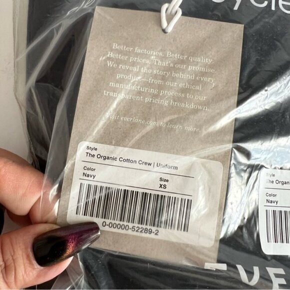 Everlane, Men's The Organic Cotton Crew T-Shirt -Deep Navy. Size: XS. NWT (1596) - Picture 5 of 11
